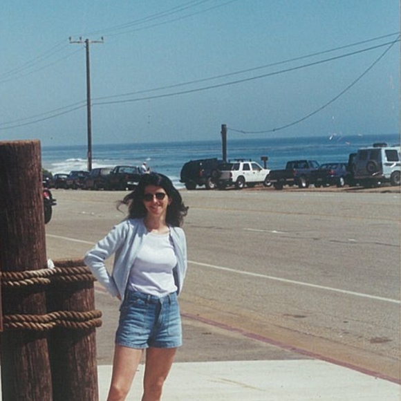 Meet your Posher, Mella - Picture 2 of 6